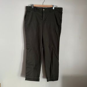 Khakis by Gap size 10R Womens Green